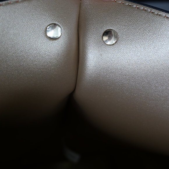 Neiman Marcus Orange Shoulder Bag - Picture 13 of 15